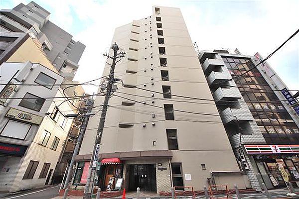 【外観】ＪＲ京浜東北線「赤羽」駅まで徒歩2分。都市機能の利便性を感じられる立地に建つマンションです。