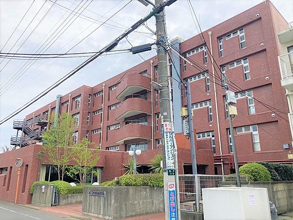 【外観】小金井市桜町の中・高齢者向けマンション、5階住戸です。