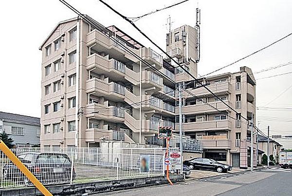 【外観】「グリーンパーク早稲田IV」6階建マンション、武蔵野線「三郷」駅徒歩18分の立地