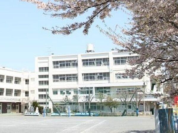 【周辺】横浜市立上末吉小学校 635m