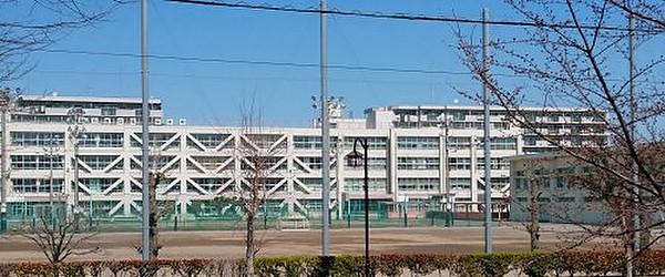 【周辺】【中学校】昭島市立昭和中学校まで1882ｍ