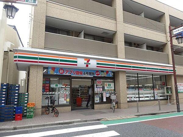 【周辺】セブンイレブン新宿中井駅前店 徒歩5分。 380m
