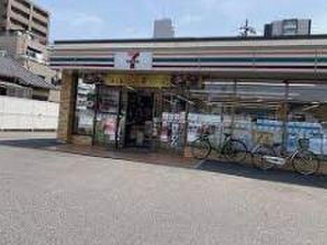 【周辺】セブンイレブン名古屋亀島2丁目店 徒歩1分。 70m