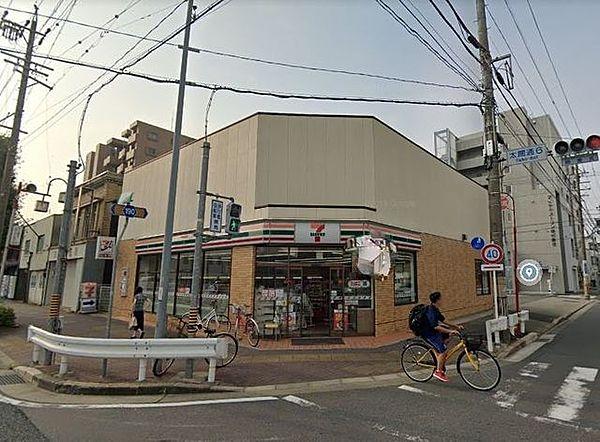 【周辺】セブンイレブン名古屋太閤通6丁目店 徒歩4分。 300m
