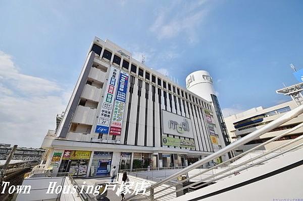 【周辺】戸塚モディー 徒歩5分。ショッピングセンター 360m