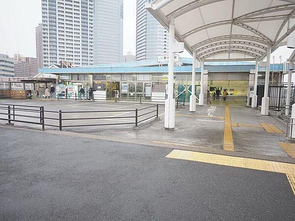 【周辺】新川崎駅(JR 横須賀線) 徒歩14分。 1070m