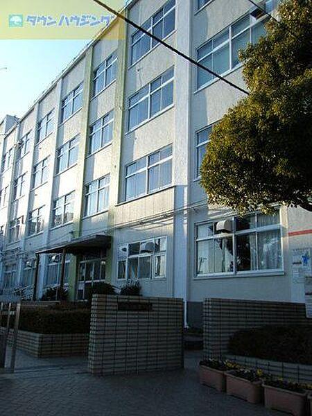 【周辺】江戸川区立瑞江第二中学校 徒歩57分。中学校 4560m
