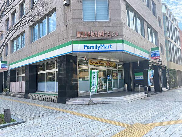 【周辺】ファミリーマート市役所前店