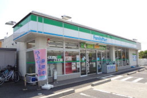 【周辺】ファミリーマート　八日市ひばり丘店