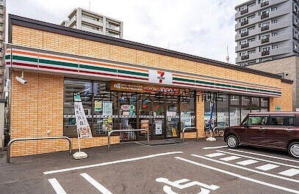 【周辺】セブンイレブン札幌平岸1条環状通店 157m