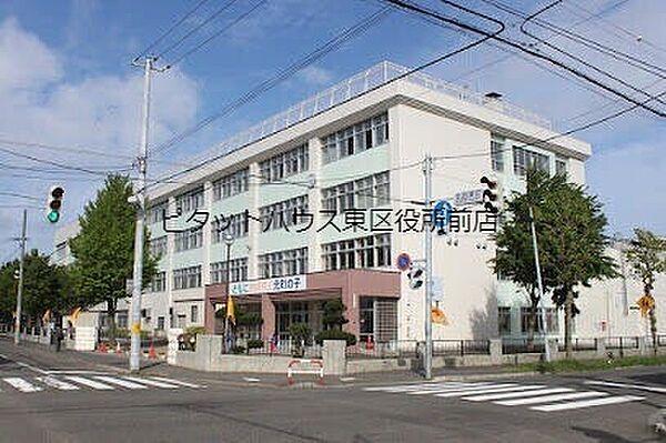 【周辺】札幌市立元町小学校 83m