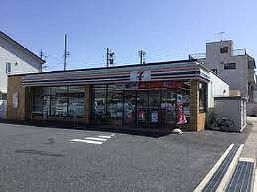 【周辺】セブンイレブン 名古屋楠5丁目店（339m）