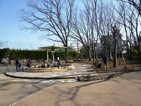 【周辺】赤松公園赤松公園 560m