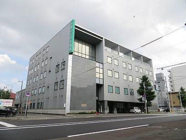 【周辺】札幌いしやま病院 604m