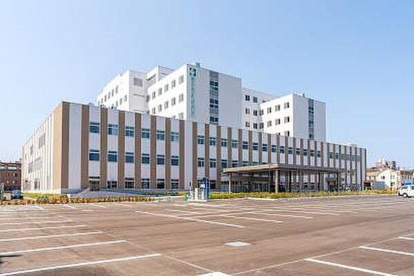 【周辺】社会医療法人恵佑会札幌病院 674m