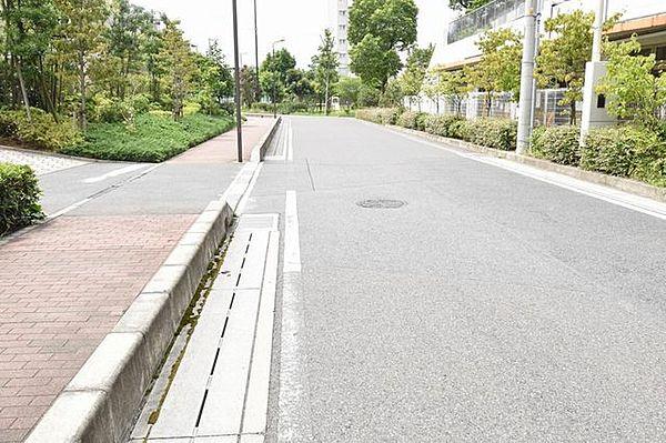 【外観】ソライエ草加松原駐車場入口