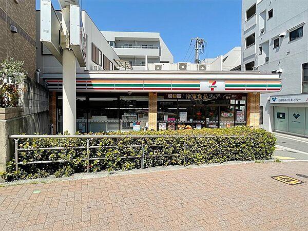 【周辺】セブンイレブン 阪急夙川駅南口店（520m）