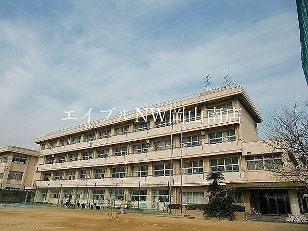 【周辺】岡山市立妹尾小学校 1012m