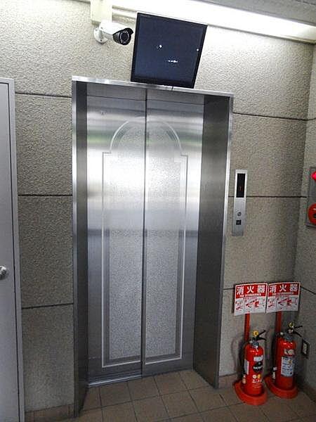 【エントランス】★エレベーター完備！★