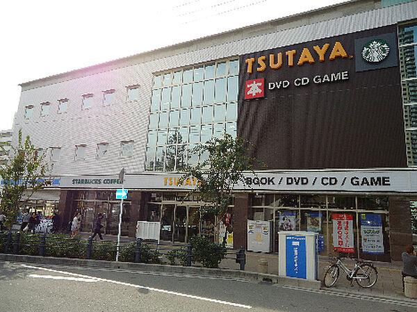【周辺】TSUTAYA 香里園店（628m）