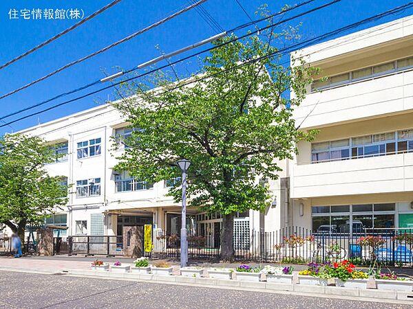 【周辺】横浜市立南台小学校 1180m