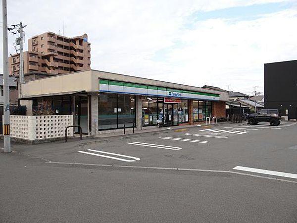 【周辺】ファミリーマート松山石手店504m