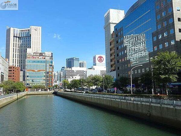 【周辺】横浜駅(東急 東横線) 徒歩10分。 740m