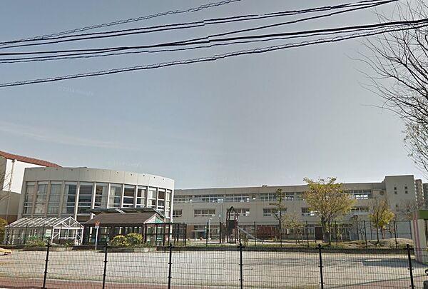 【周辺】☆北九州市立戸畑中央小学校（470m）