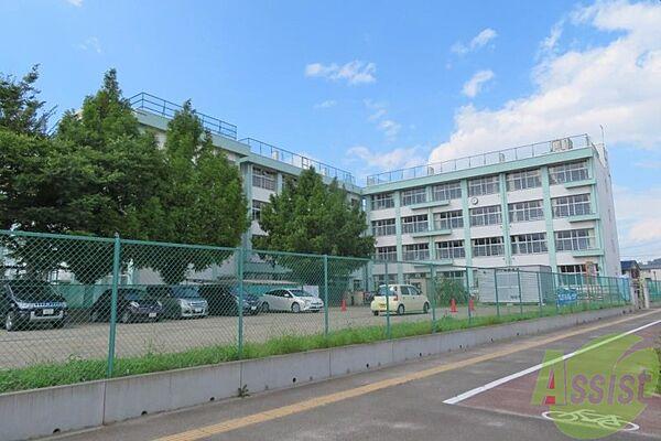 【周辺】仙台市立大野田小学校 879m