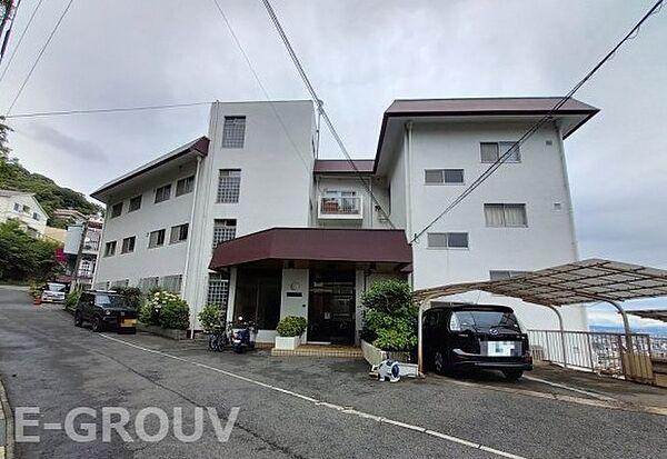 【外観】阪急「岡本」駅から徒歩12分の好立地！神戸市立本山第二小学校・神戸市立本山中学校の学校です。神戸市内で人気の岡本エリアです♪