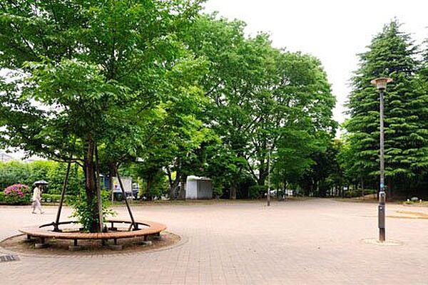 【周辺】【公園】駒沢緑泉公園まで438ｍ