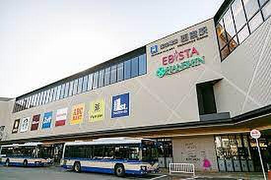 【周辺】阪神本線西宮駅まで徒歩約3分の交通至便です。駅前商業施設のご利用もとっても便利！