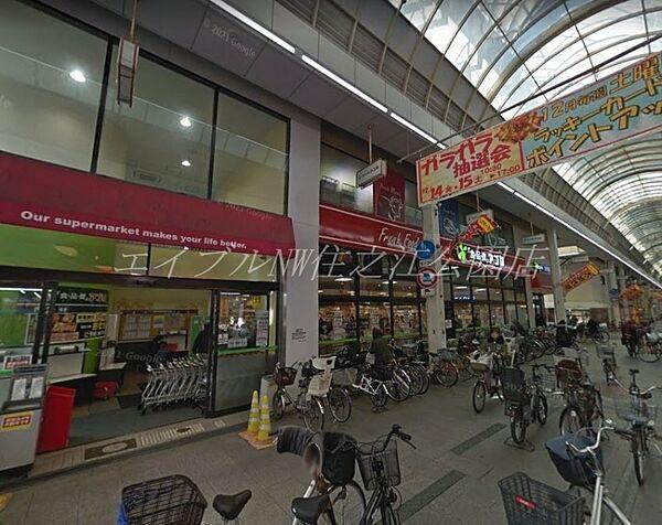 【周辺】食品館アプロ加賀屋店 274m