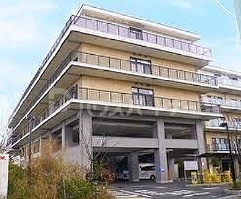 【周辺】医療法人社団城東桐和会東京さくら病院 徒歩31分。 2410m
