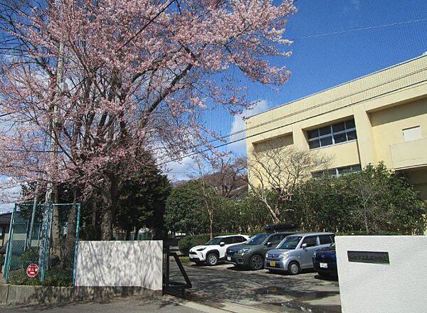 【周辺】【中学校】仙台市立五城中学校まで1951ｍ