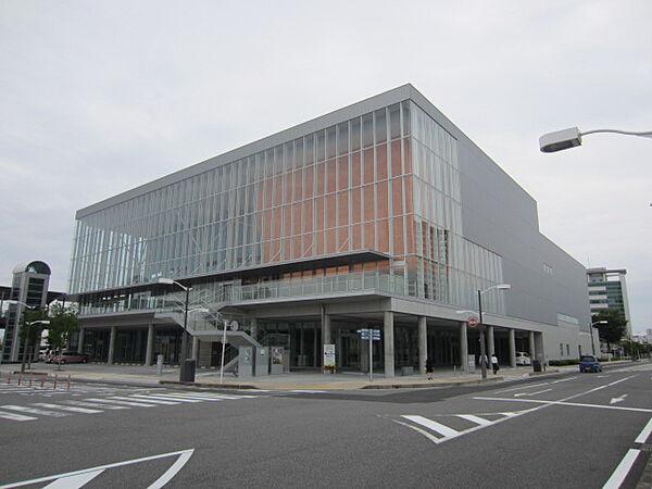 【周辺】静岡市清水文化会館マリナート（670m）