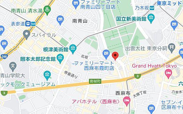 【地図】表参道、六本木、麻布エリアが徒歩圏内。六本木ヒルズや東京ミッドタウンも徒歩10分以内。