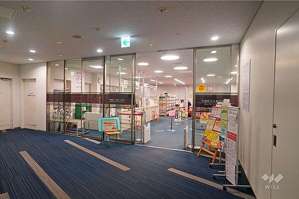 【周辺】入新井図書館の外観