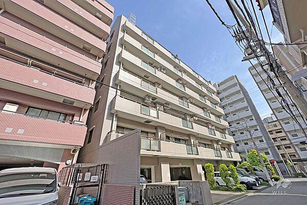 【外観】武蔵小杉駅まで徒歩4分、藤和不動産旧分譲のマンション。利便性と、静かな住環境の両立を実現したマンションです。