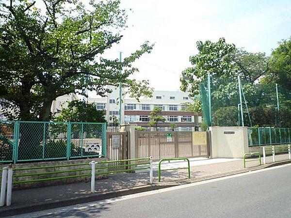 【周辺】【小学校】大田区立入新井第一小学校まで488ｍ
