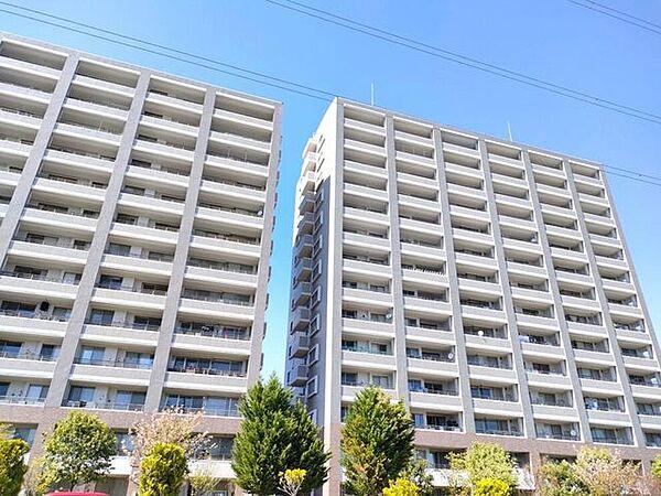 【外観】総戸数84戸のビッグコミュニティマンション！仙台市立市名坂小学校まで徒歩5分のオートロック完備マンションです。