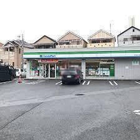 【周辺】ファミリーマート枚方田口山店 280m