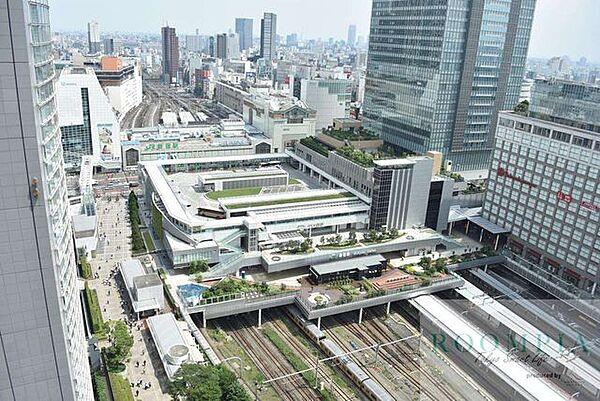 【周辺】新宿駅(JR東日本 山手線(山手線)) 徒歩18分。 1390m