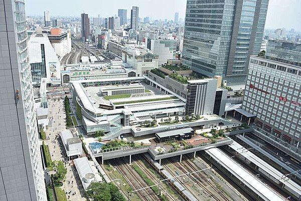 【周辺】新宿駅(JR東日本 山手線(山手線)) 徒歩14分。 1060m