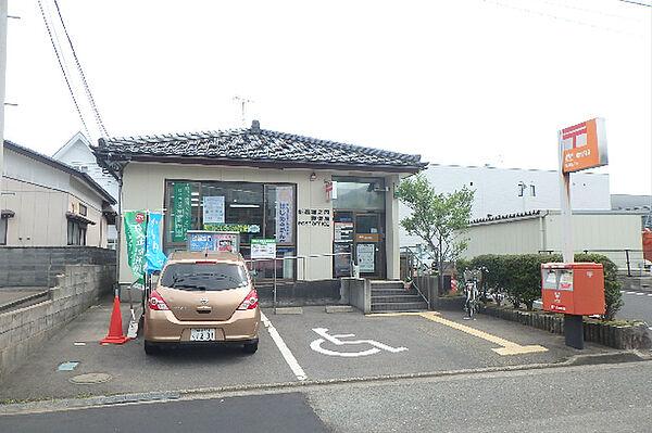 【周辺】新潟堀之内郵便局（856m）