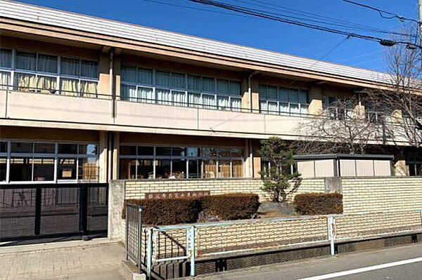 【周辺】【中学校】富士見中学校まで1800ｍ