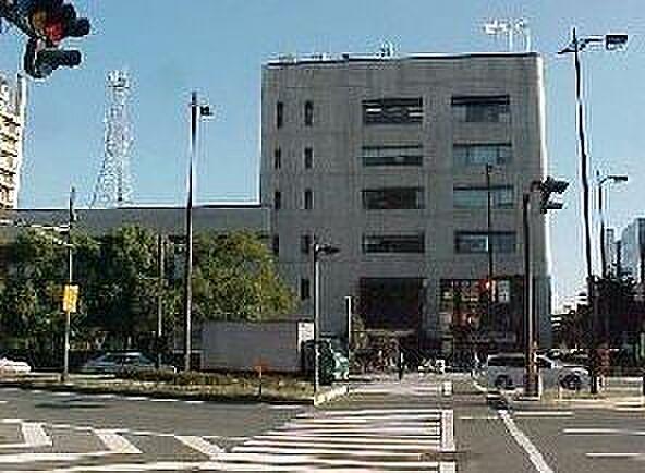 【周辺】横浜市鶴見区役所 徒歩5分。 350m