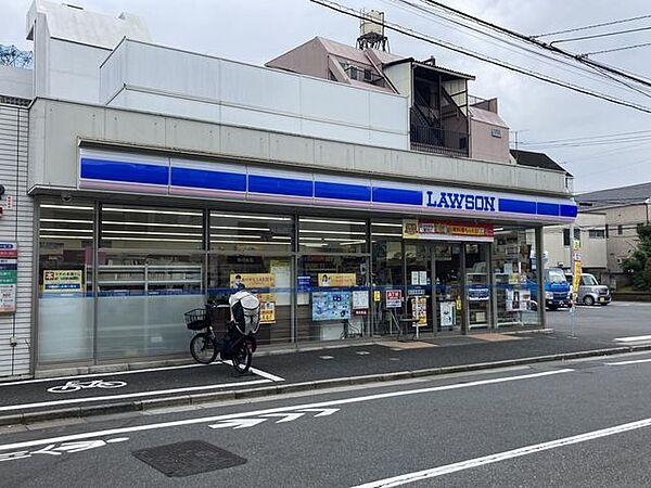 【周辺】ローソン板橋赤塚三丁目店 徒歩4分。 310m