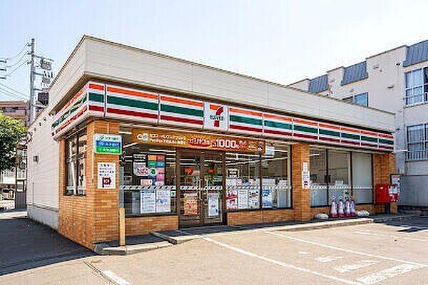 【周辺】セブンイレブン東札幌5条店 609m