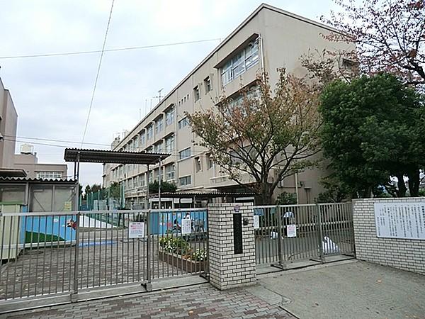 【周辺】横浜市立つつじが丘小学校 600m